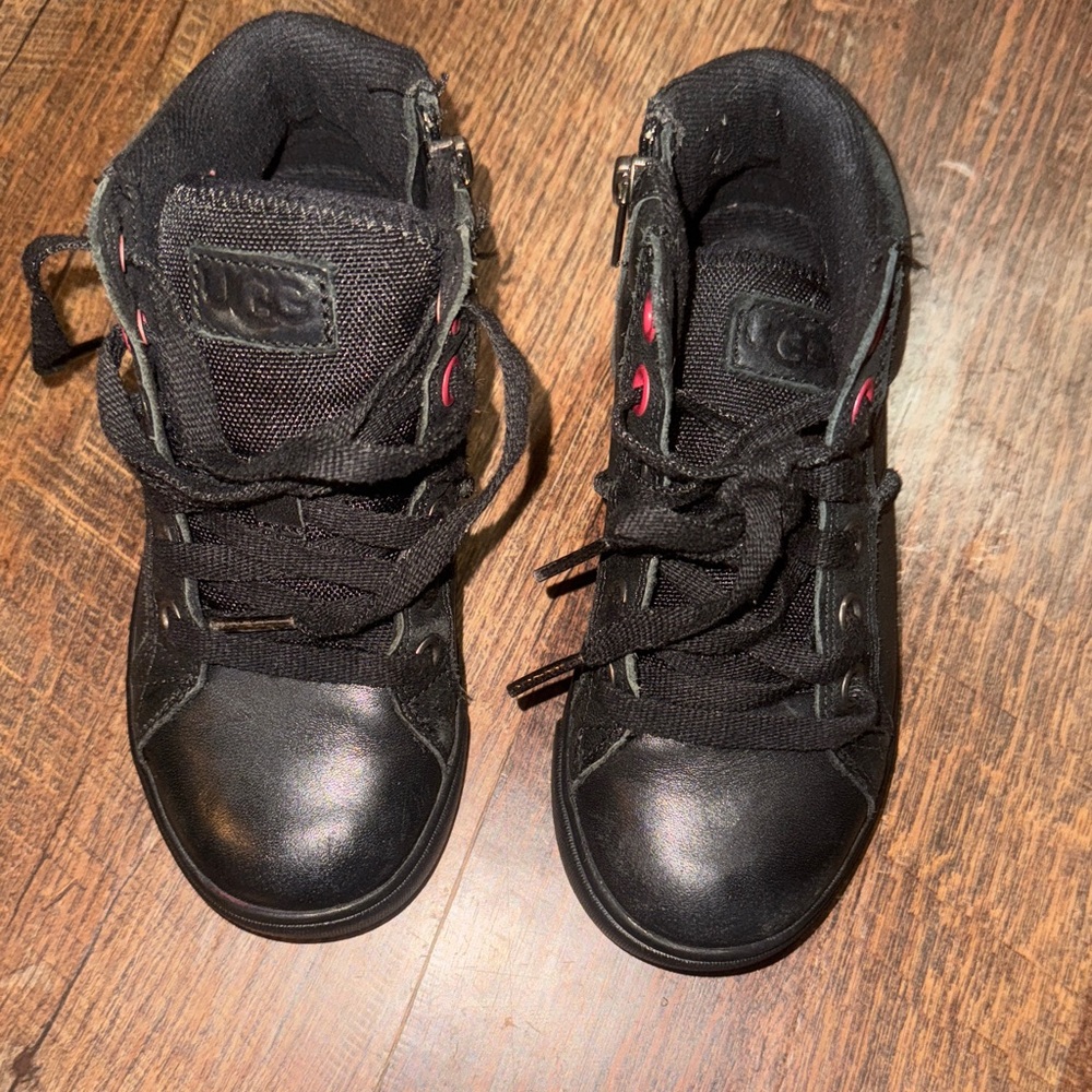 UGG Kids Black and Red Sneakers